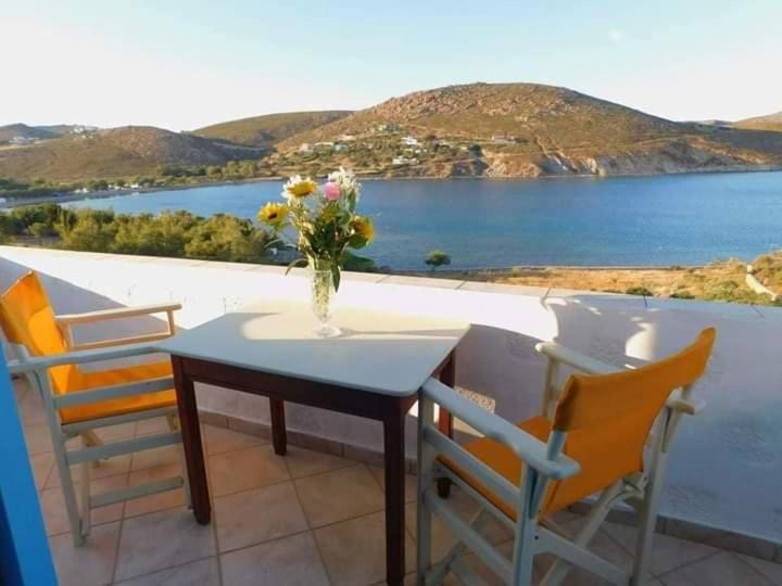 Glaros Studios Agriolivadi Patmos Скала Экстерьер фото